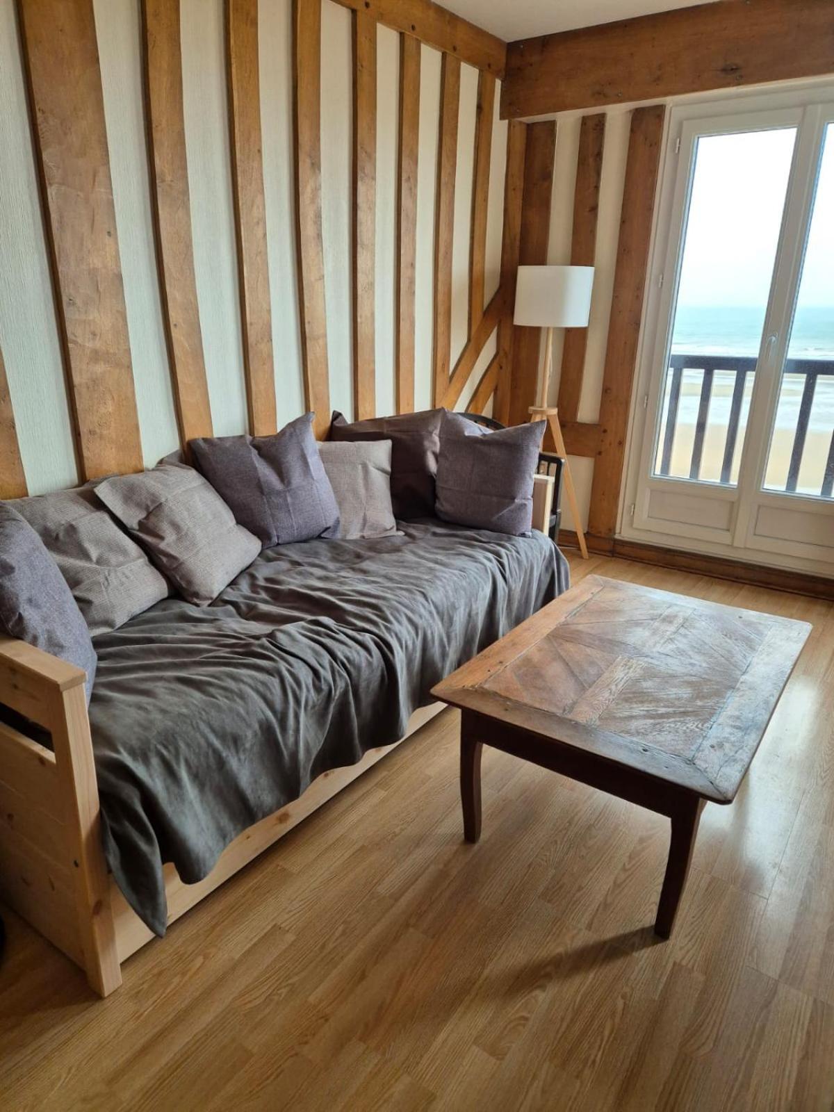 Appartement Vue Mer กาบูร์ก ภายนอก รูปภาพ